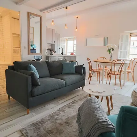 Luxury Flat With Roof Top Terrace Appartement *