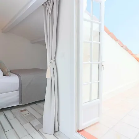 Luxury Flat With Roof Top Terrace Appartement Antibes